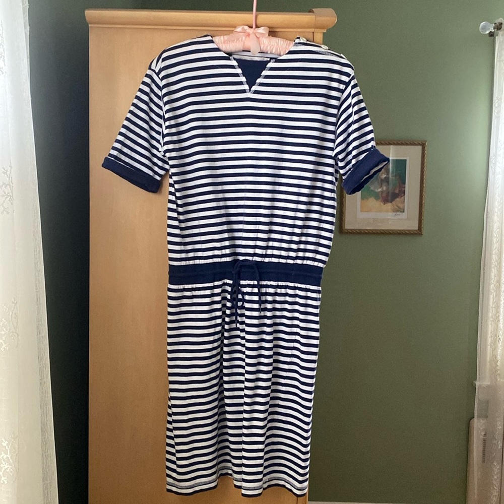 All Week Long navy blue and white striped dress with drawstring on waist. Size M